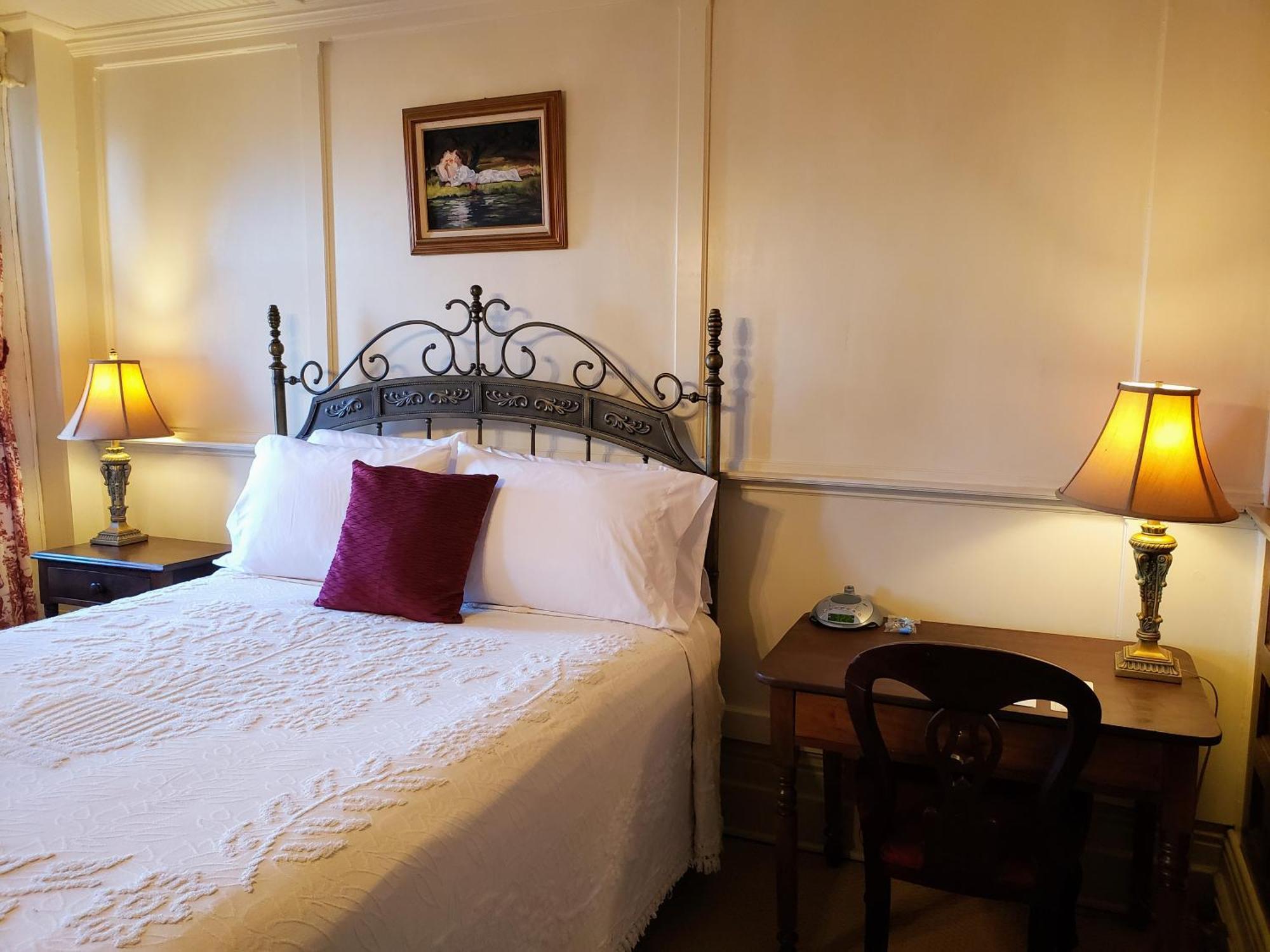 Iron Horse Hotel Blackwater Bagian luar foto