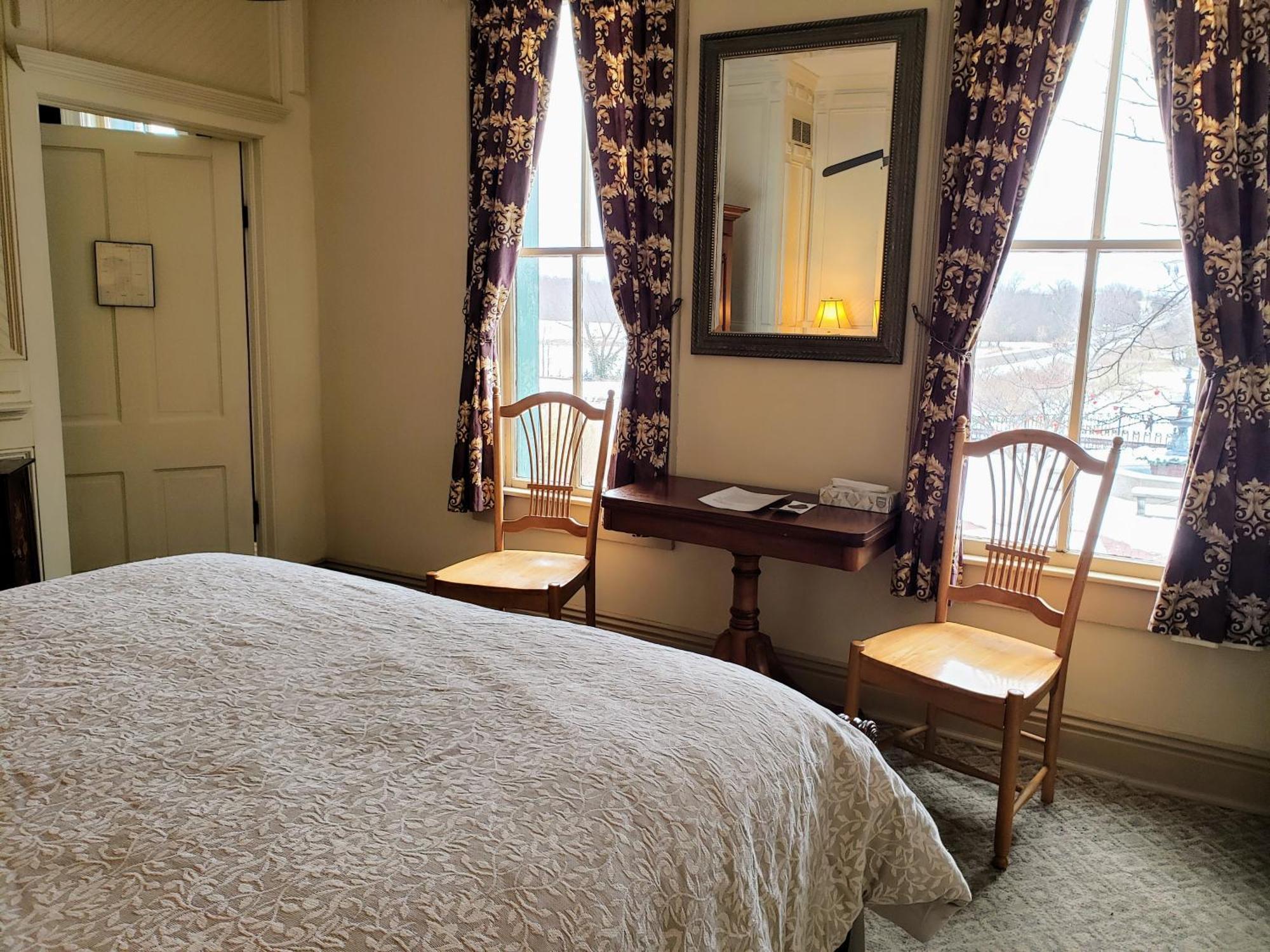 Iron Horse Hotel Blackwater Bagian luar foto
